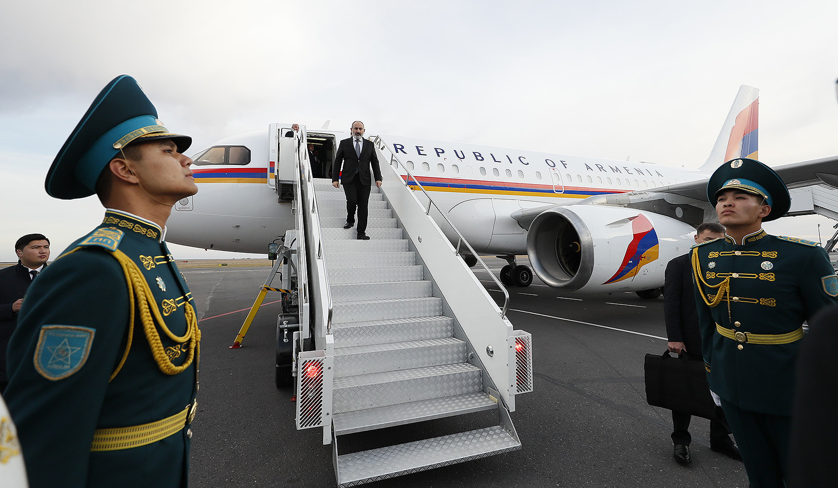 Նիկոլ Փաշինյանը ժամանել է Աստնա