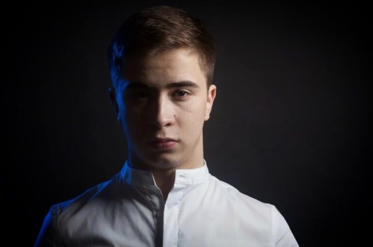 Сияй հիթի կատարողի համերգի ժամանակ աղջիկ է մահացել