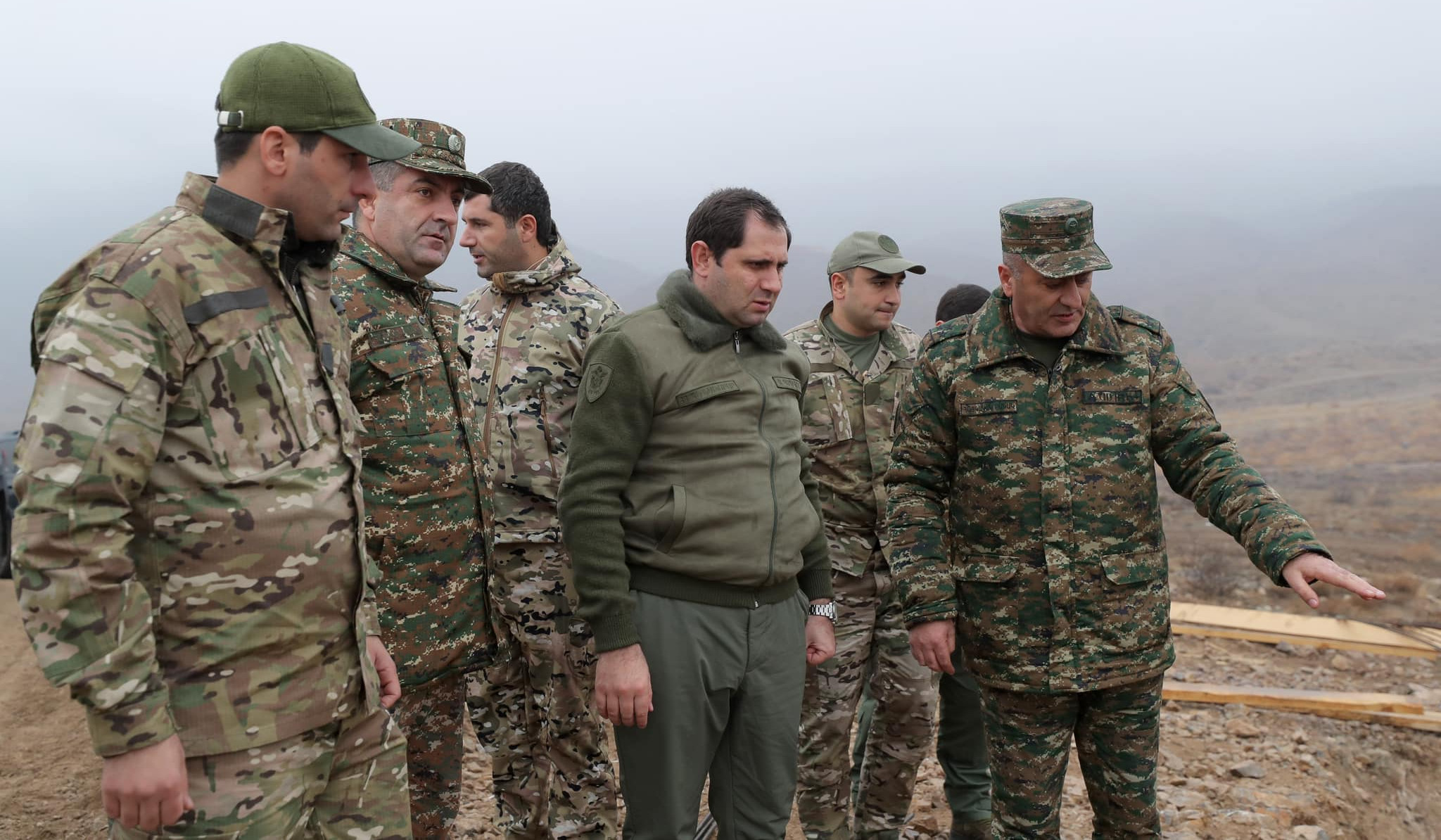 Պապիկյանն այցելել է N բանակային զորամիավորում