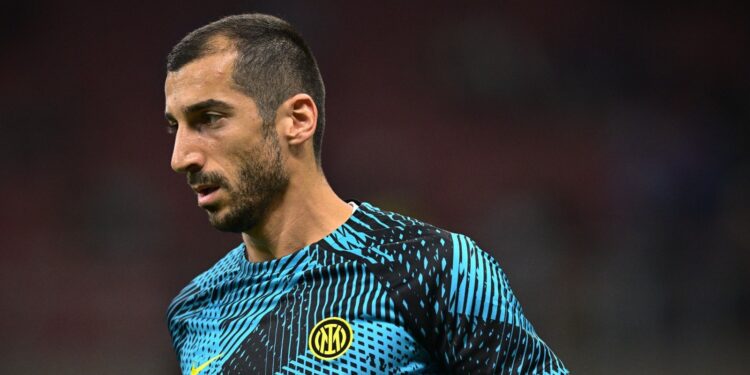 Լեռնային Ղարաբաղում 30 հազար երեխայի ճակատագիր է վտանգված․ Մխիթարյան