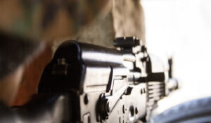 Զինծառայողը հրազենային վիրավորում է ստացել զենքի օգտագործման կանոնների խախտման հետևանքով. ՀՀ ՊՆ