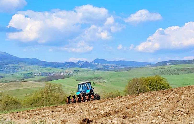 Ադրբեջանական մարտական դիրքերից կրակ է արձակվել Ասկերանի դաշտերում աշխատող քաղաքացիների ուղղությամբ. ԼՂ դատախազություն