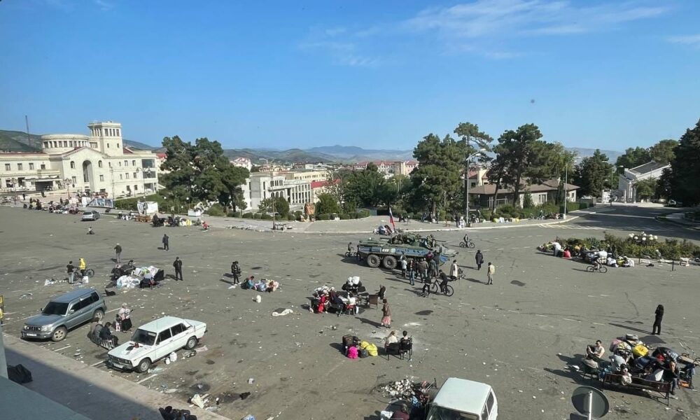 Ինչ տեսք ունի Ստեփանակերտը հիմա (լուսանկարներ)