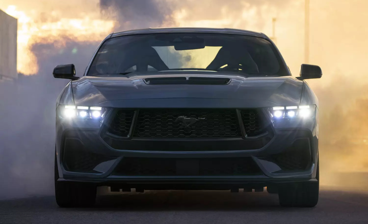 Ford Mustang-ի ապագան՝ սեդան և լիաքարշակ կրոս-կուպե