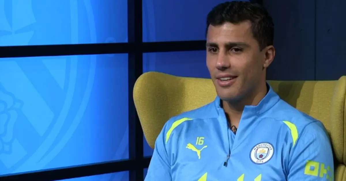 Ռոդրին կատակով հրավիրում է Նիկո Ուիլյամսին միանալ Մանչեսթեր Սիթիին