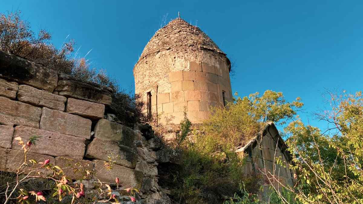 Առաքելոց վանական համալիրը և բնակատեղին ընդգրկվել են Եվրոպայի 14 ամենավտանգված ժառանգության վայրերի ցանկում