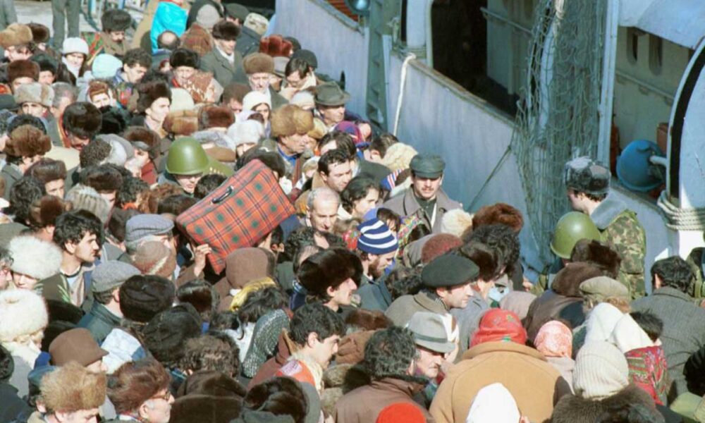 Baku Armenians displacement