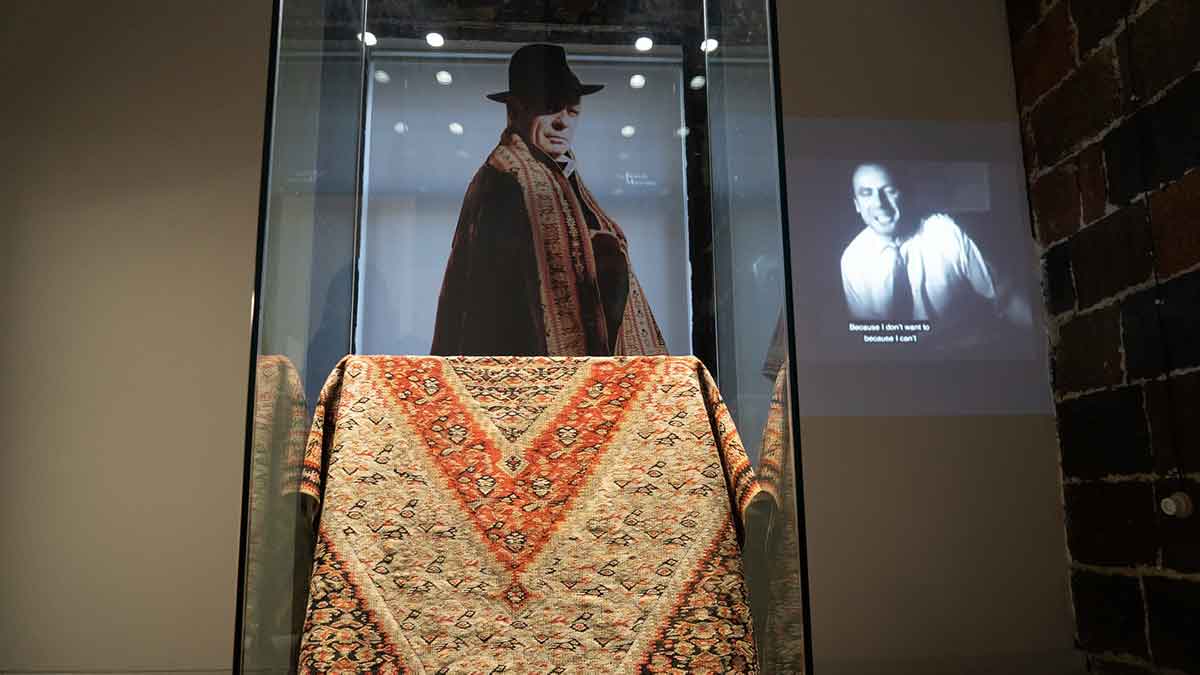 Փարաջանովի բարեկամական նվերը Մարկոս Գրիգորյանին ներկայացվել է Գրականության և արվեստի թանգարանում