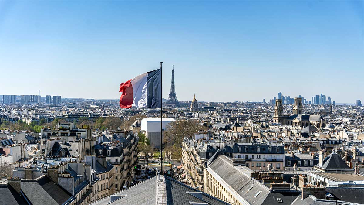 Ֆրանսիան դեմ է Ուկրաինային ԱՄՆ օգնության դադարեցմանը և զգուշացնում է Կիևի թուլացման մասին