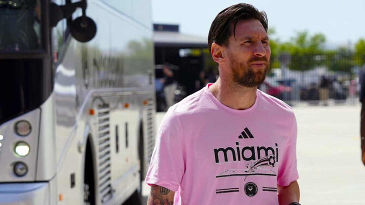 Մեսսին բացահայտում է լավագույն գոլը, Եվրոպայի թիմը հայտարարված է