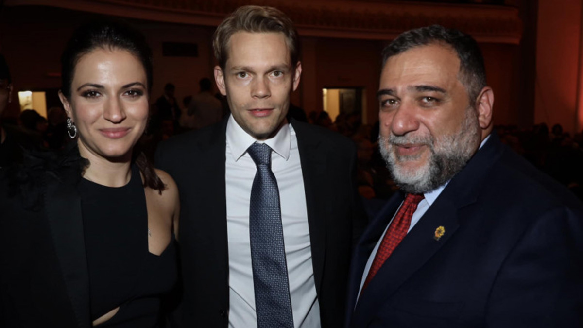 Նիկոլա Ազնավուրը կոչ է անում համախմբվել՝ ի պաշտպանություն Ռուբեն Վարդանյանի, ով հացադուլ է հայտարարել