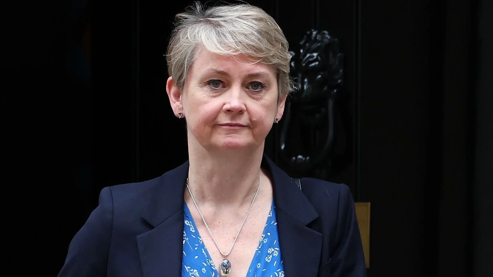 Իվետ Կուպերը վերանայում է ընտանիքի իրավունքը Մեծ Բրիտանիայի ներգաղթի քաղաքականության մեջ