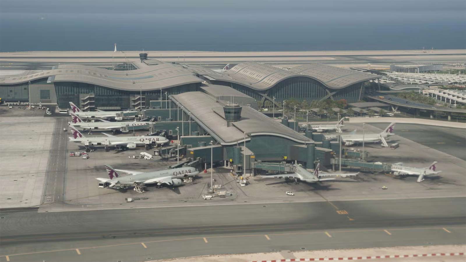 Քաթարը փակել է օդային տարածքը, ԱՄՆ-ն և Մեծ Բրիտանիան քաղաքացիներին խորհուրդ են տալիս մնալ տանը