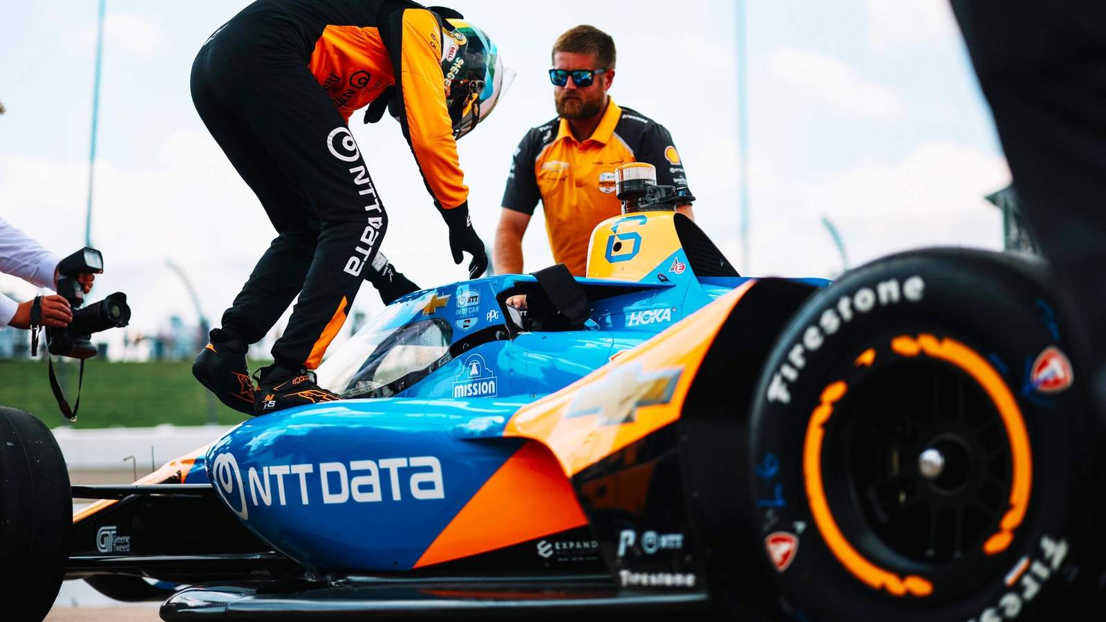 Նոլան Սիգելը դուրս է եկել վթարից հետո՝ ԻնդիՔարի Այովայի երկակի մրցումներում