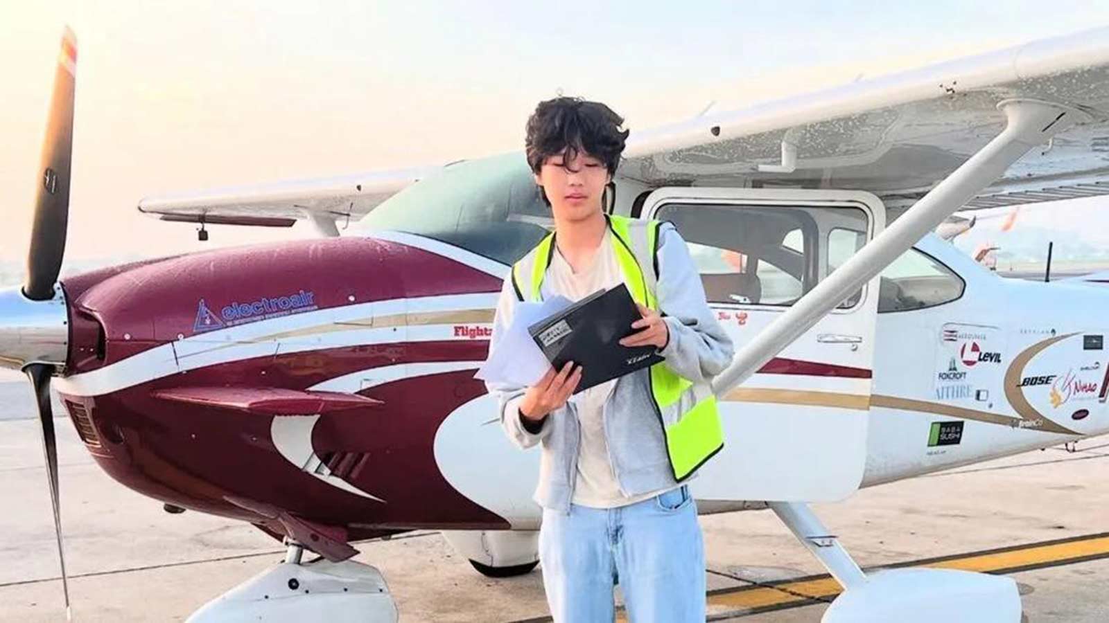 Դեռահաս ազդեցիկ Էթան Գուոն՝ Անտարկտիդայում չարտոնված թռիչքից հետո