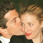 Քերոլին Բեսեթ-Քենեդու և Ջոն Քենեդի կրտսերի 1996թ. հարսանիքի հազվագյուտ լուսանկարները հայտնվել են, բացահայտելով նրանց լեգենդար ամուսնության ջերմ մթնոլորտը։ Զույգի պարզ ու նուրբ ոճը շարունակում է ոգեշնչել մշակութային սիրահարներին տարիներ անց։