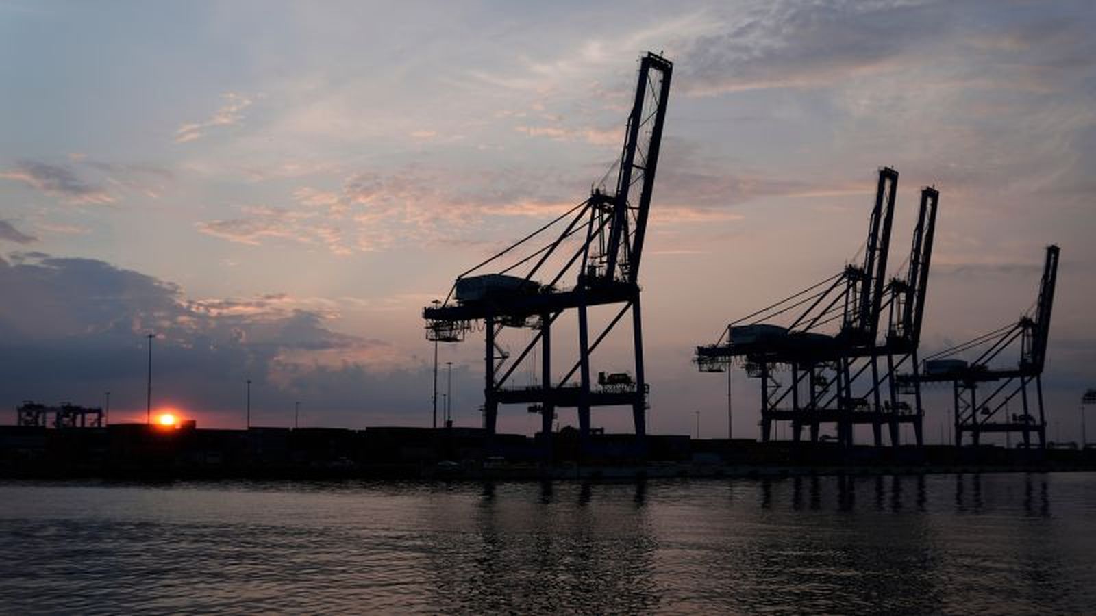 Կանադան քննադատել է Թրամփի մաքսային հարկերը՝ նախազգուշացնելով հնարավոր պատասխան քայլերի մասին