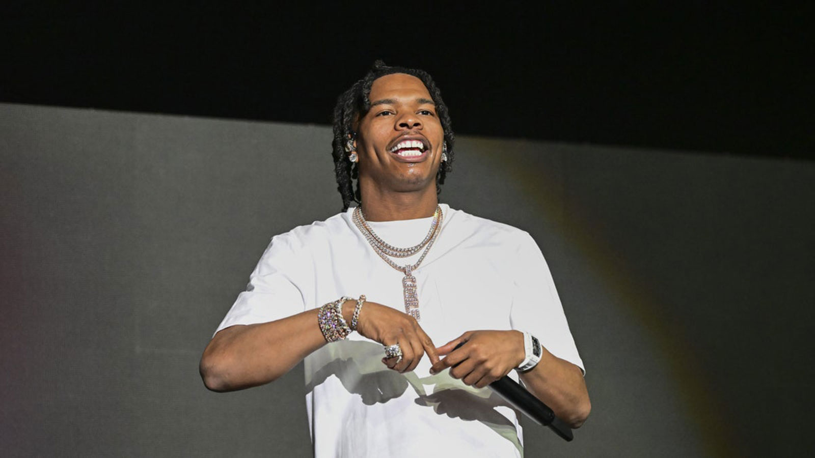 Լիլ Բեյբիի «The Leaks» ալբոմի ուշացումը խթանում է երկրպագուների արձագանքները