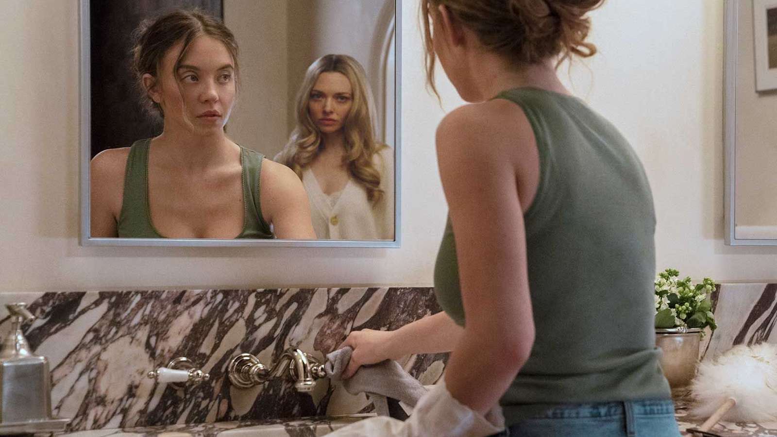 «Տան սպասուհին» ֆիլմը. գաղտնիքներ, լարվածություն և աստղային խաղ