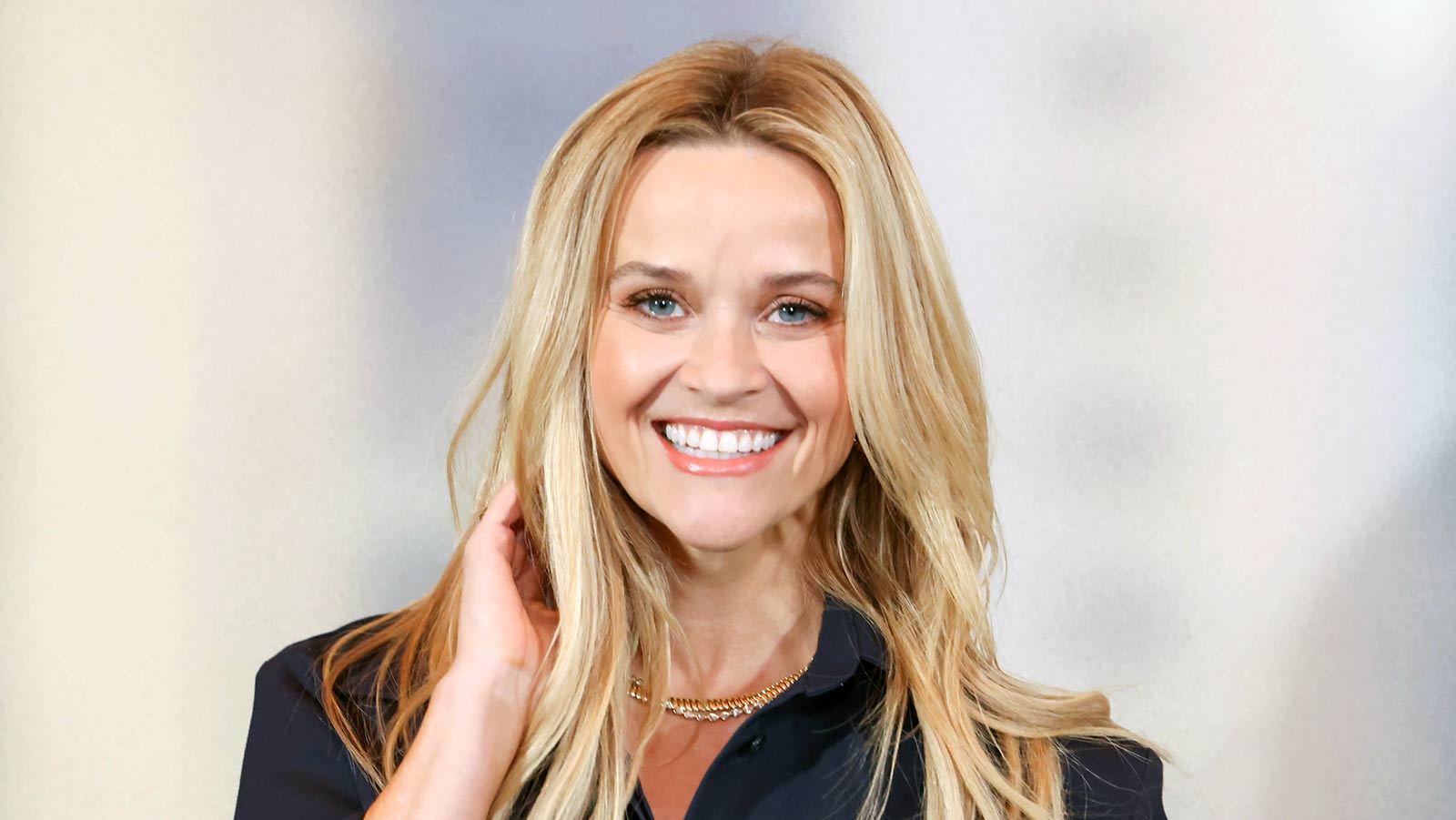 Ռիզ Ուիզերսփուն. նոր դերեր, բարոյական ընտրություններ և գրական համագործակցություն 2025-ին