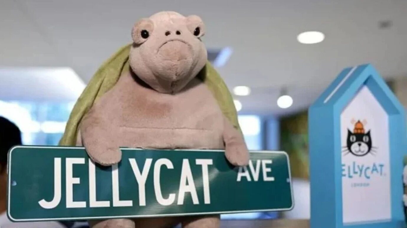 Հայտնի փափուկ խաղալիքների արտադրող Jellycat-ը կրկնապատկել է շահույթը, £110 մլն-ով պարգևատրելու է սեփականատերերին՝ ամբողջ աշխարհում պահանջարկի աճի և նորարարական pop-up միջոցառումների շնորհիվ։