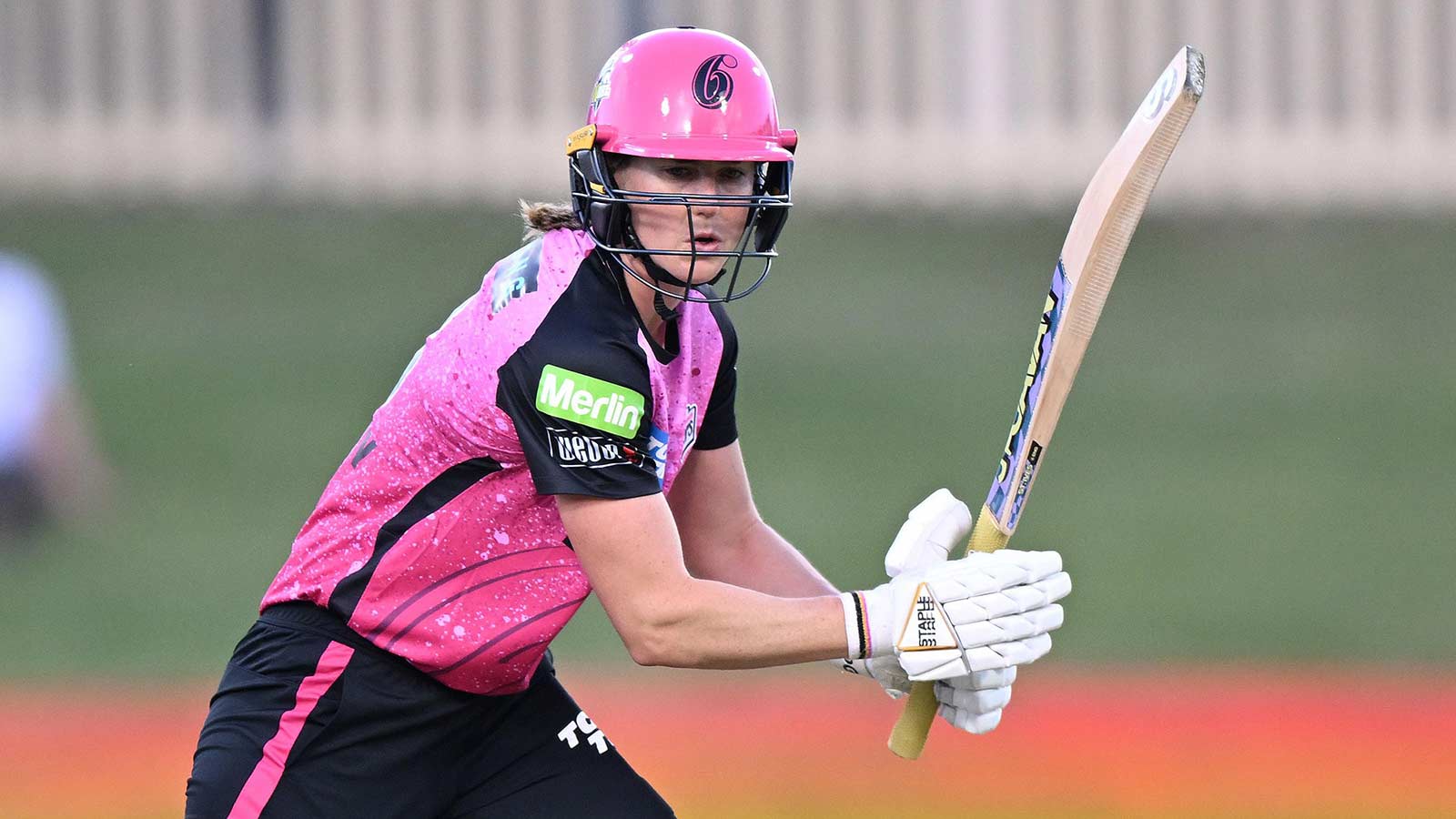 Ellyse Perry’s Tough Outing: Melbourne Stars Dominate Sydney Sixers in Record WBBL Clash
