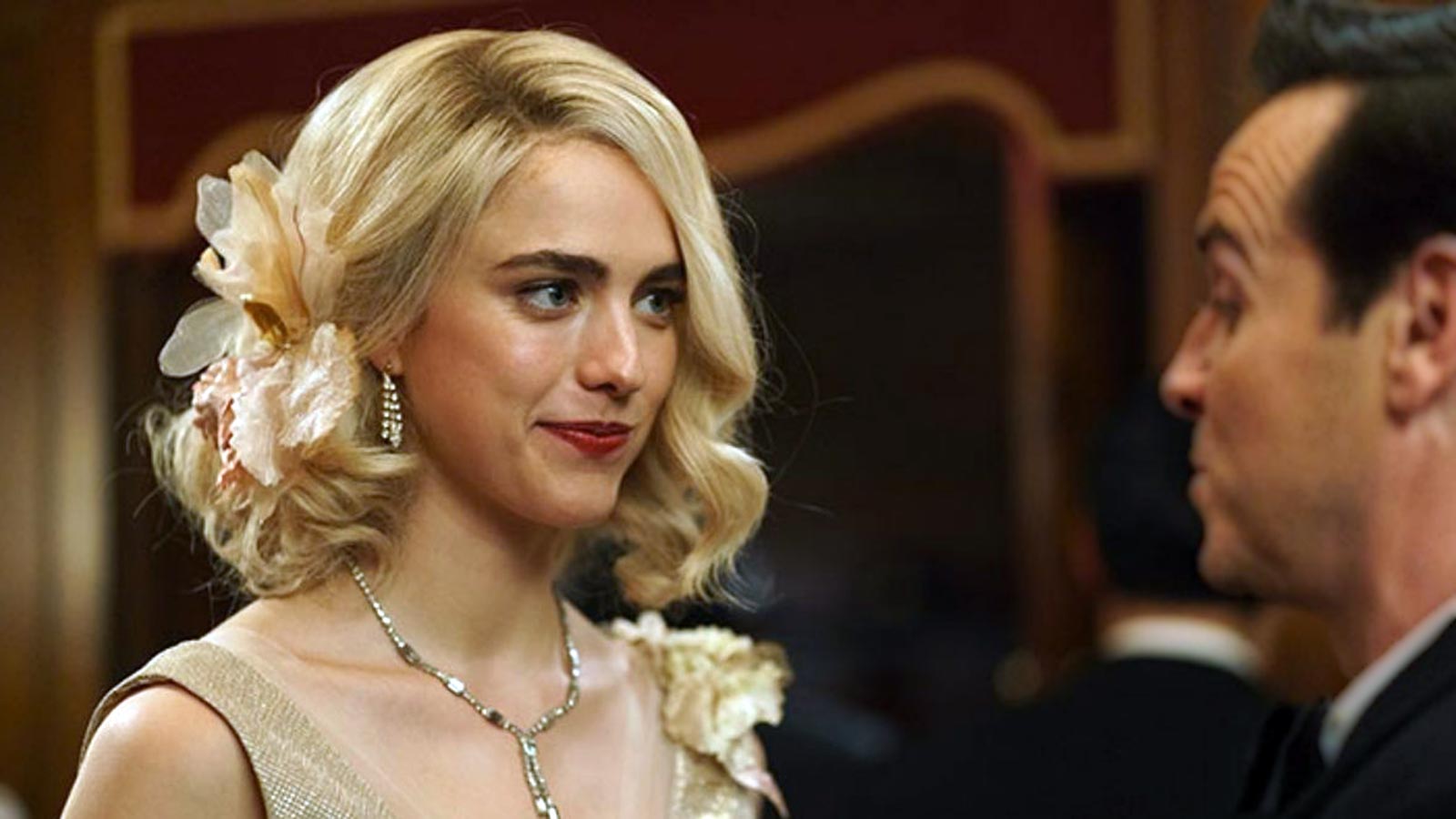 Margaret Qualley Shines in 2025’s ‘Blue Moon’ Amid a Year of Cinematic Triumphs