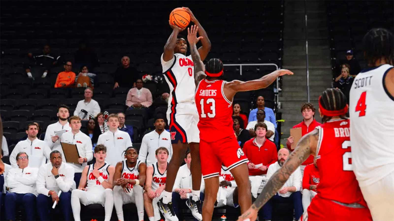 Յուտան հաղթում է Օլ Միսին՝ Acrisure Classic-ում՝ պաշտպանական գերազանցությամբ