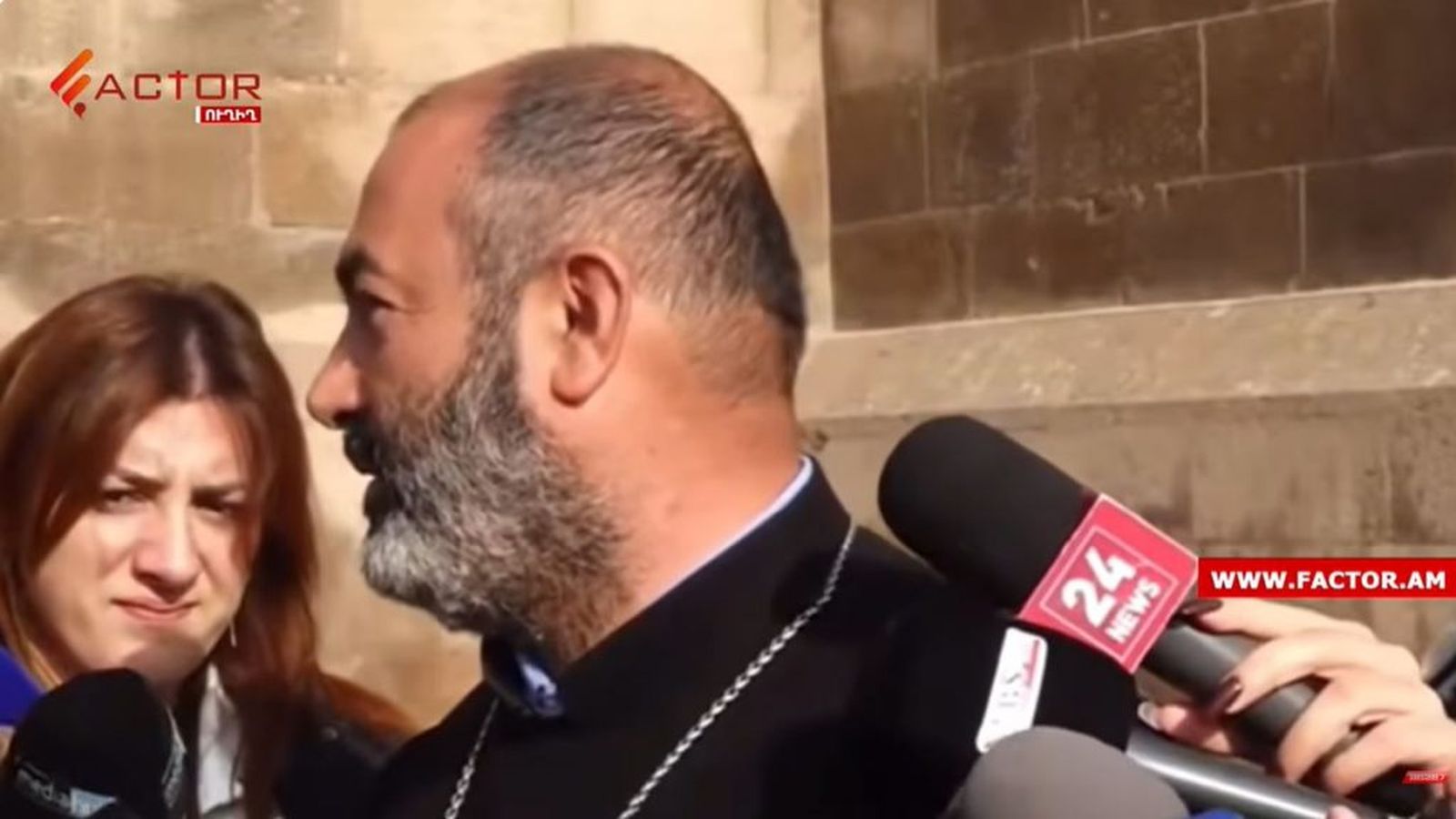 Տեր Վրթանես քահանայի կոչը Վեհափառ Հայրապետին