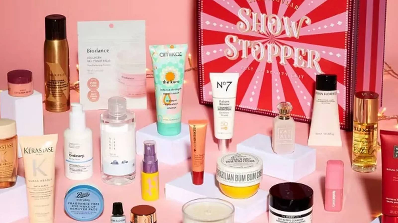 Boots Showstopper Beauty Box 2025: Luxury, Value, and Festive Glam in One Blockbuster Gift