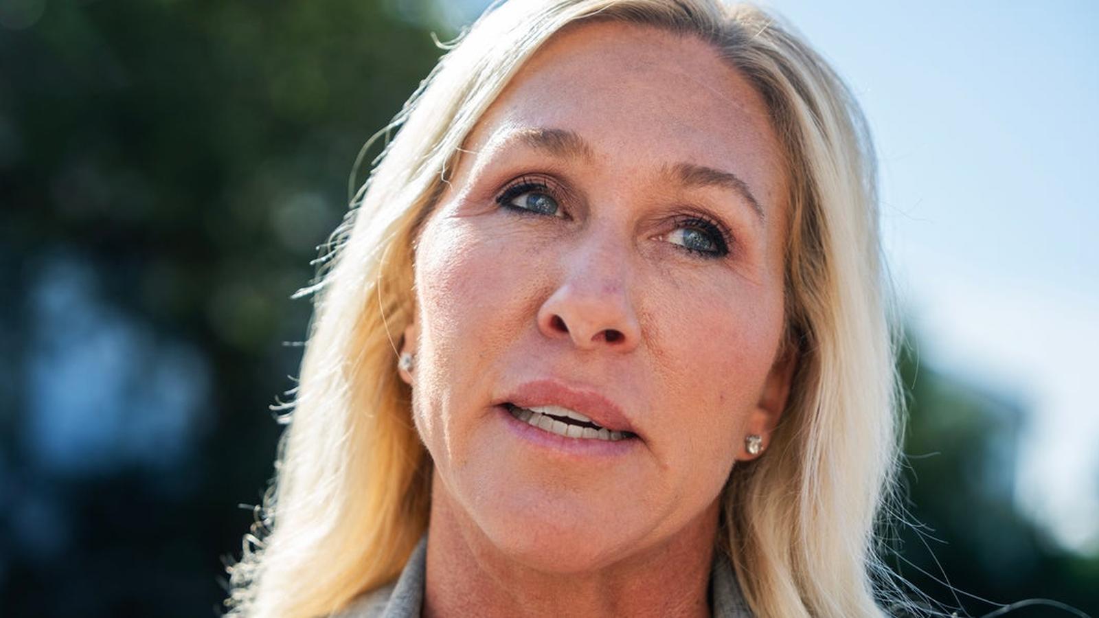 Մարջորի Թեյլոր Գրինի անակնկալ հրաժարականը․ թոշակի ժամկետ, Թրամփի հետ հակամարտություն և հետագա քայլերը