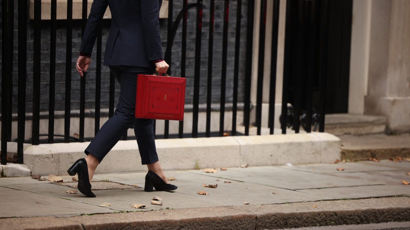 IFS Accuses UK Budget of ‘Fiscal Fiction’ Amidst Backloaded Tax Rises and Spending Restraint