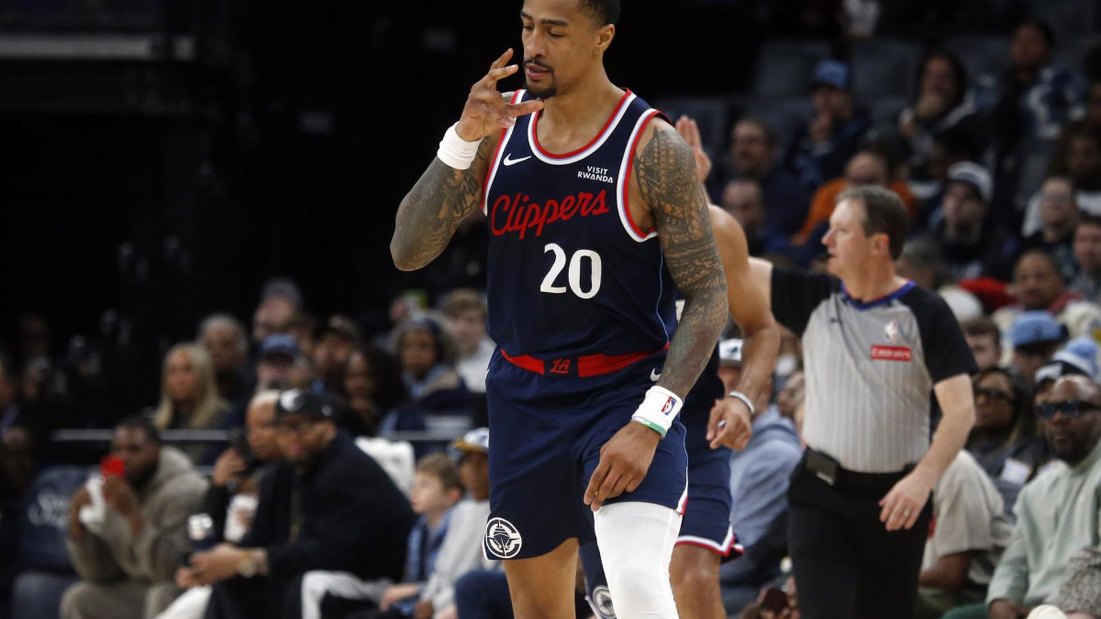 Clippers vs Kings basketball action