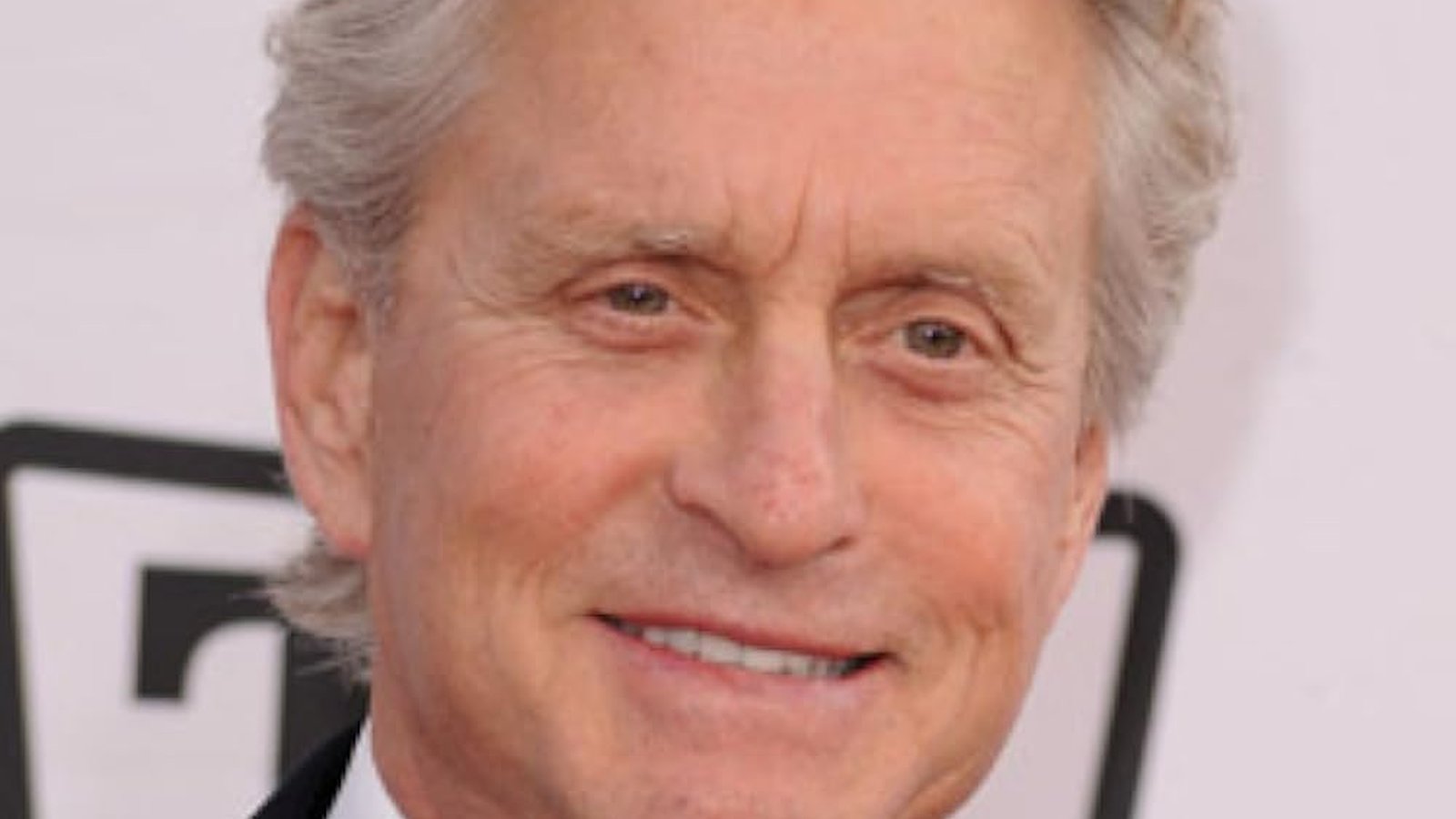 Michael Douglas Reflects on Rob Reiner’s Legacy in CBS Tribute Amid Hollywood Shock