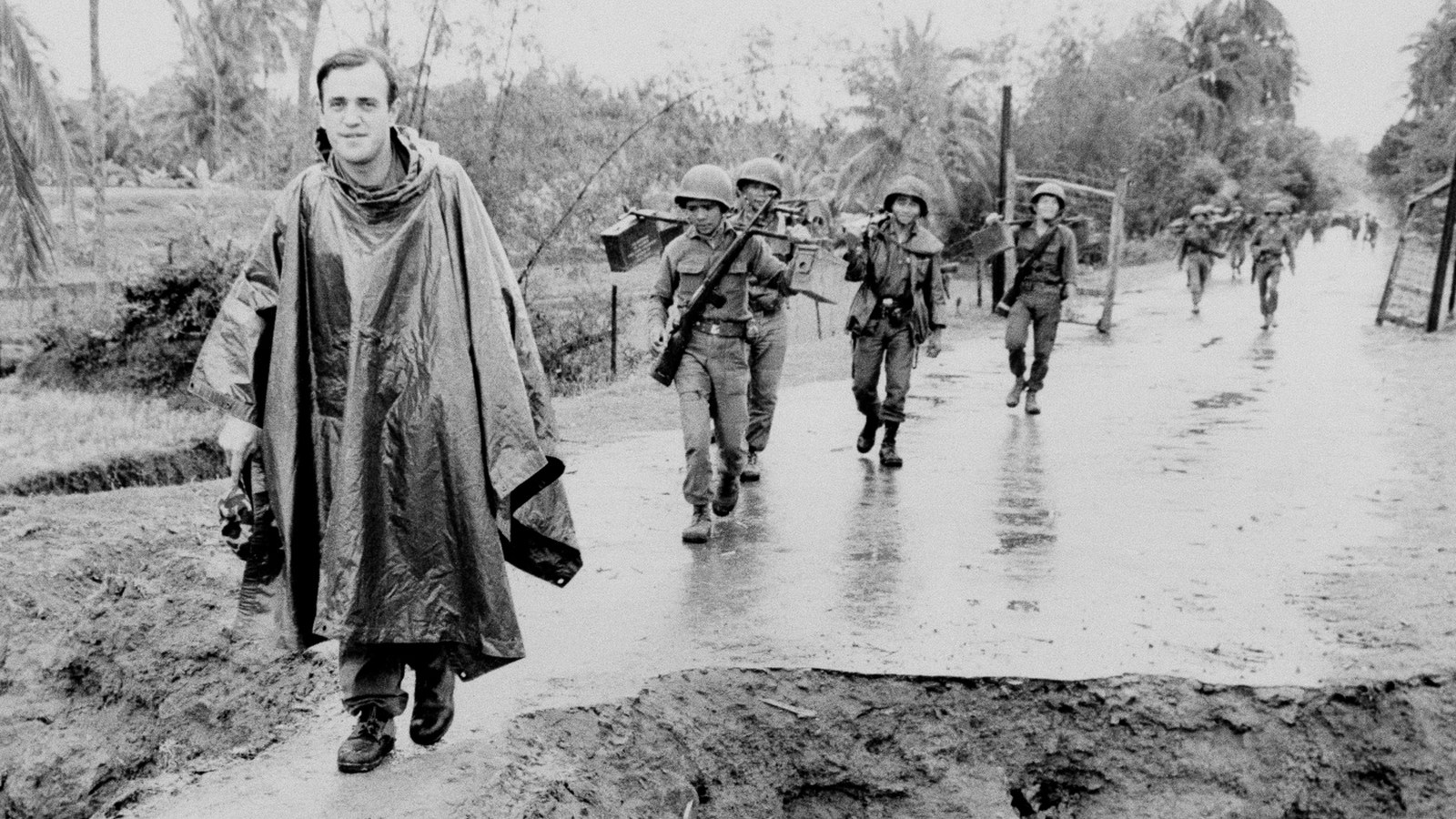 Peter Arnett: The Legendary War Correspondent Who Changed How We See Conflict