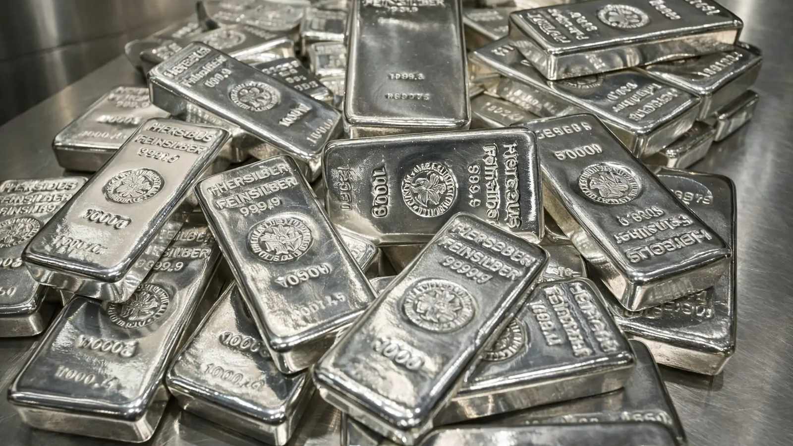 Արծաթի գինը մոտ 79 դոլար․ արդյունաբերական պահանջարկը և մատակարարման խնդիրները ձևավորում են ռեկորդային աճ