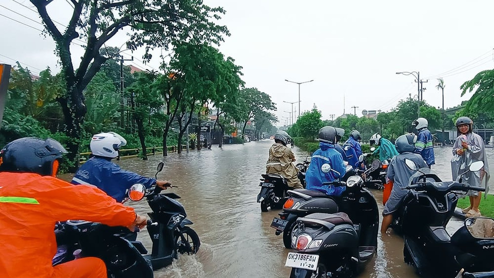 Բալիում ջրհեղեղը՝ զբոսաշրջիկների տարհանում, զոհված օտարերկրացի ու տագնապալի եղանակային կանխատեսումներ