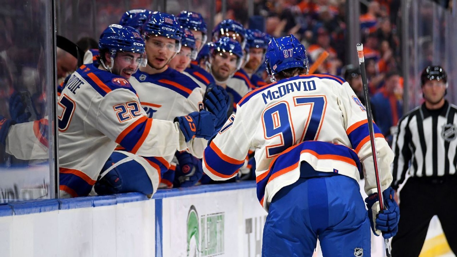 Connor McDavid’s Hat Trick Powers Oilers to Historic Rout Over Kraken