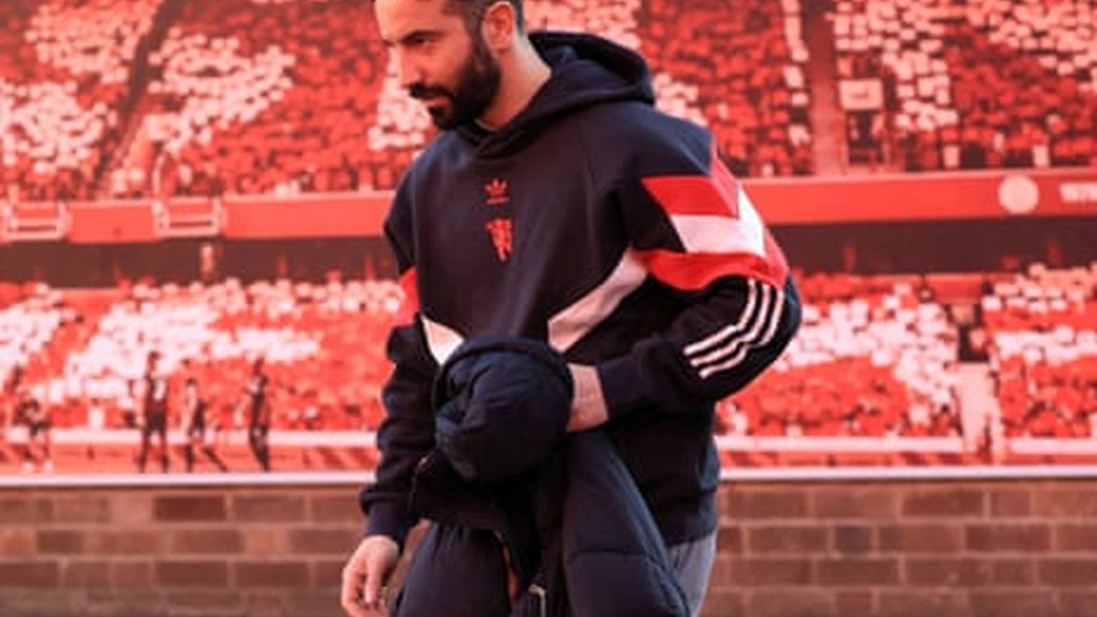 Ruben Amorim in Manchester United tracksuit