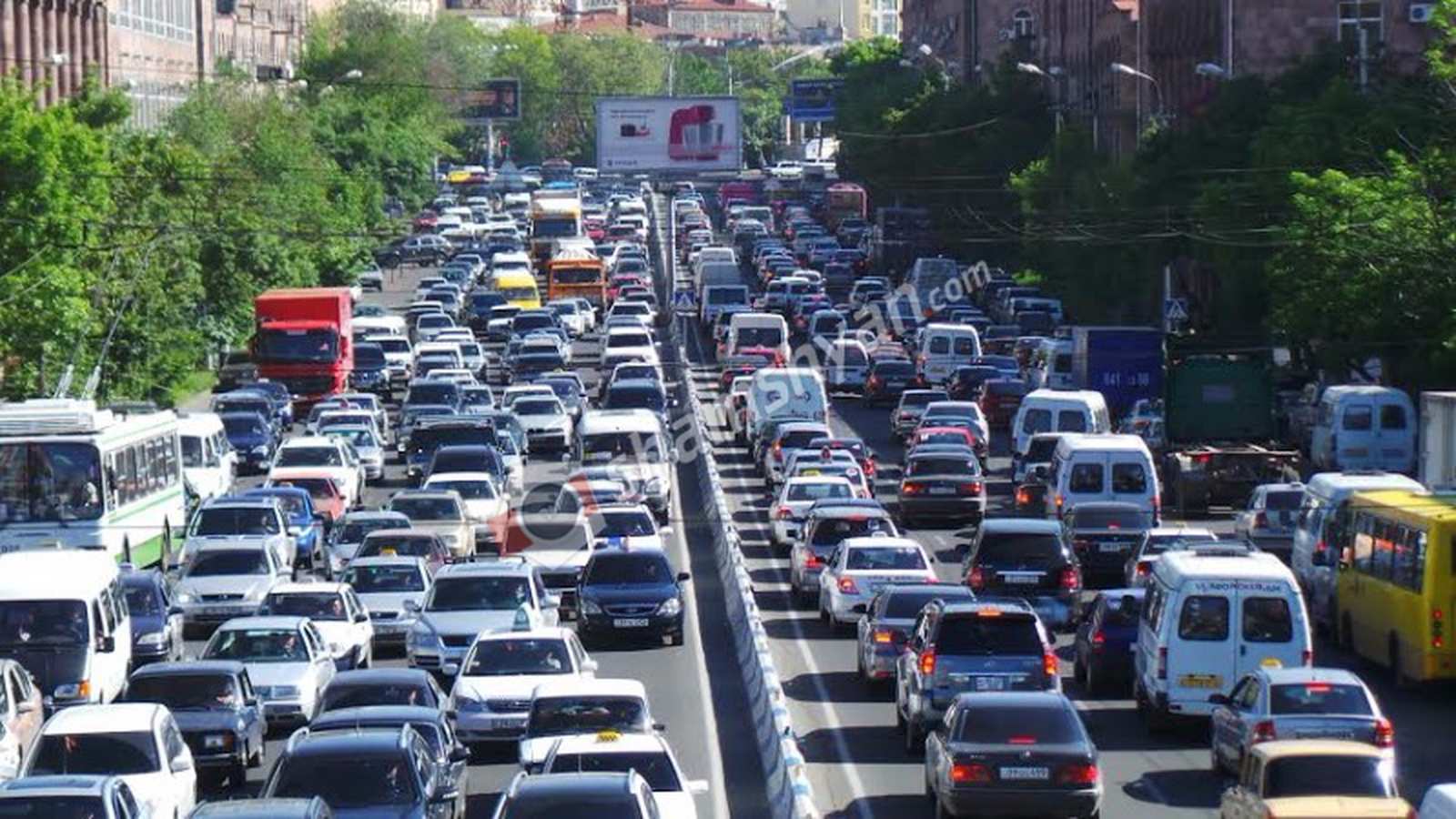 Քննարկվել է ճանապարհներին խցանումների լուծման հարցը