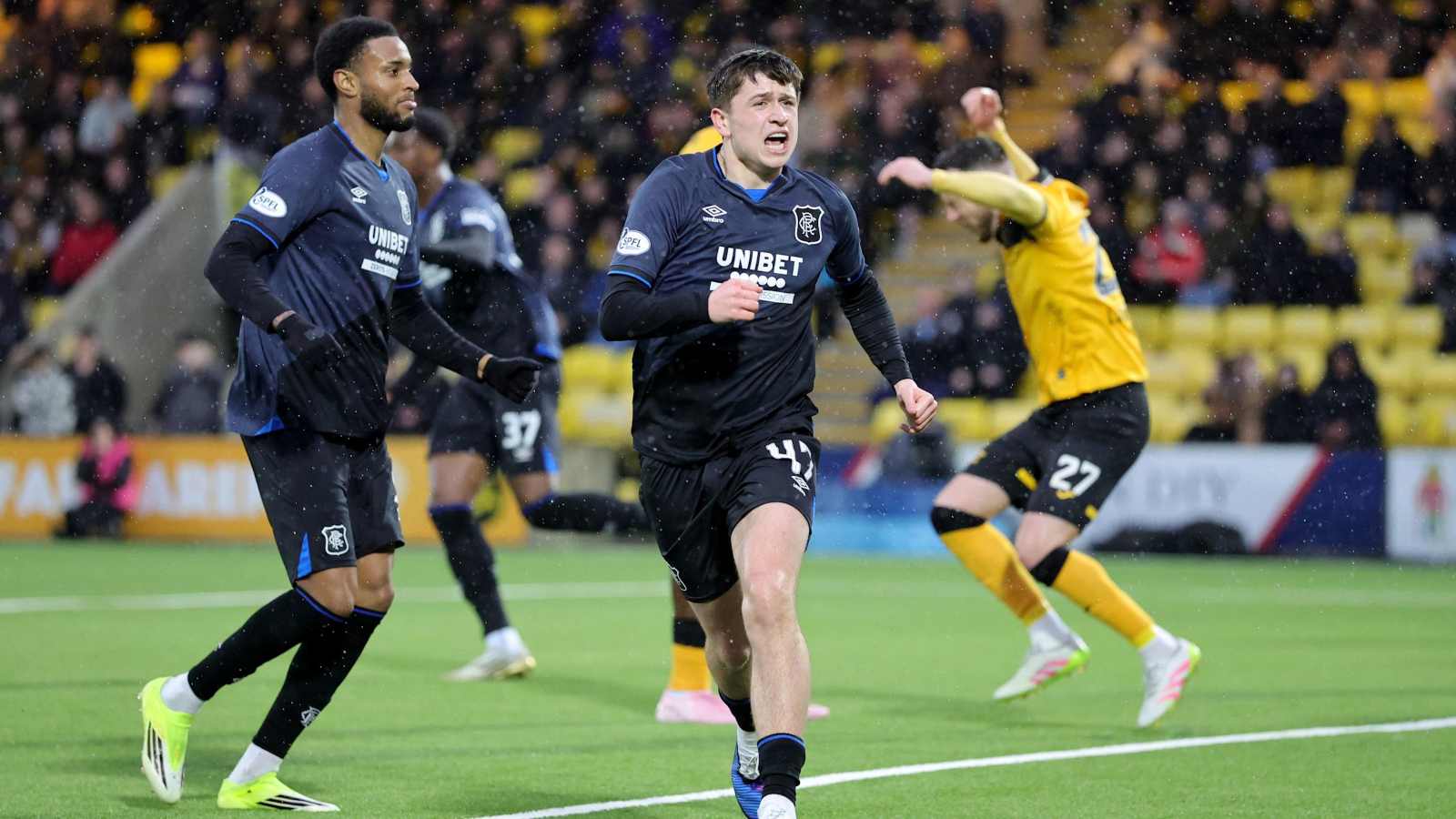 Rangers’ Comeback Draw at Livingston Stalls Title Hopes