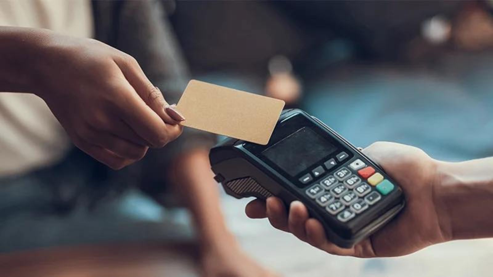 Armenia to Cut Cashless Payment Intermediary Fees by About Half From March 1