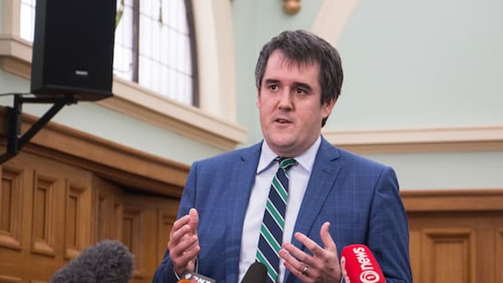 Road sign indicating a driver test area