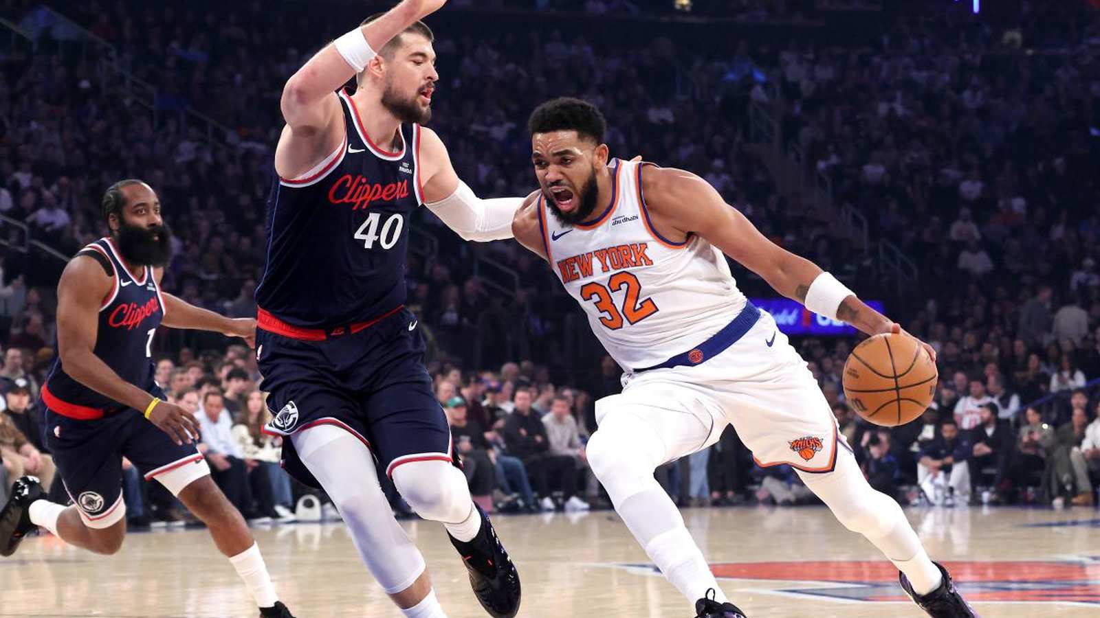 Karl-Anthony Towns in New York Knicks uniform