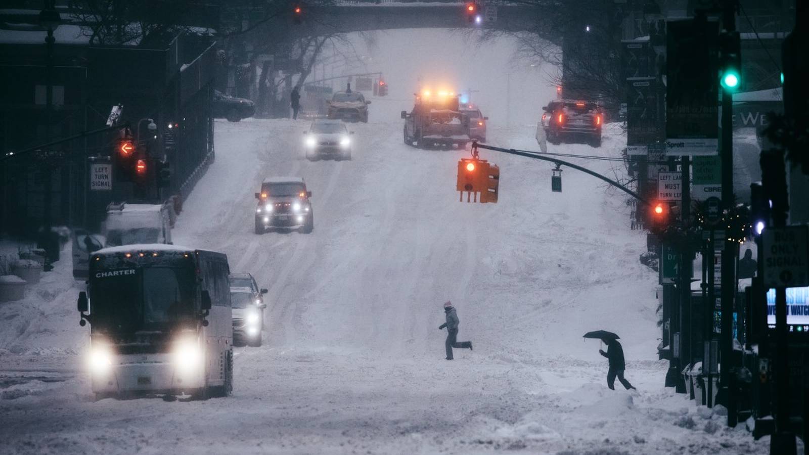 Midwest Winter Storm Brings Heavy Snow, Travel Warnings