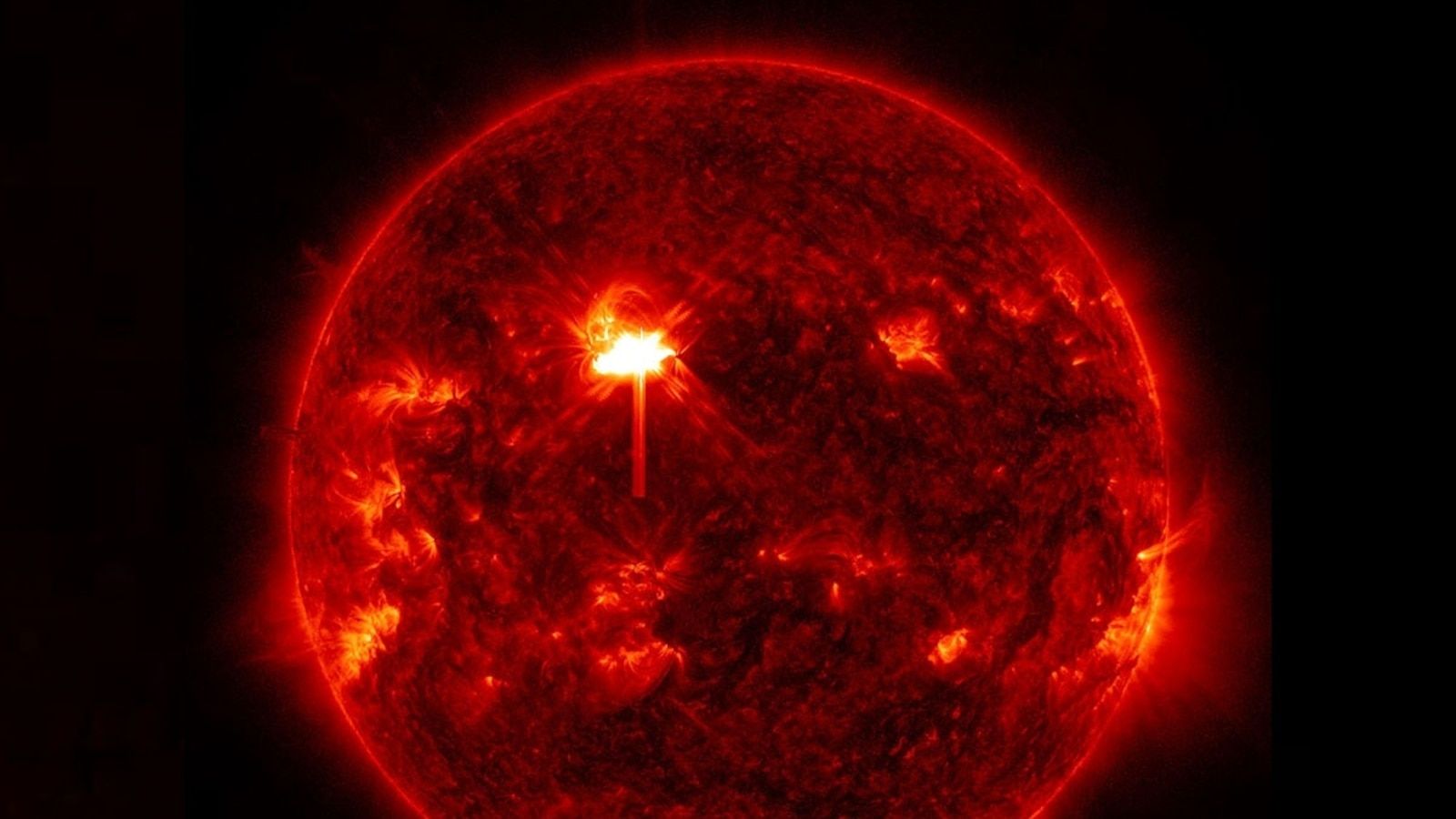 Sun emitting a powerful solar flare