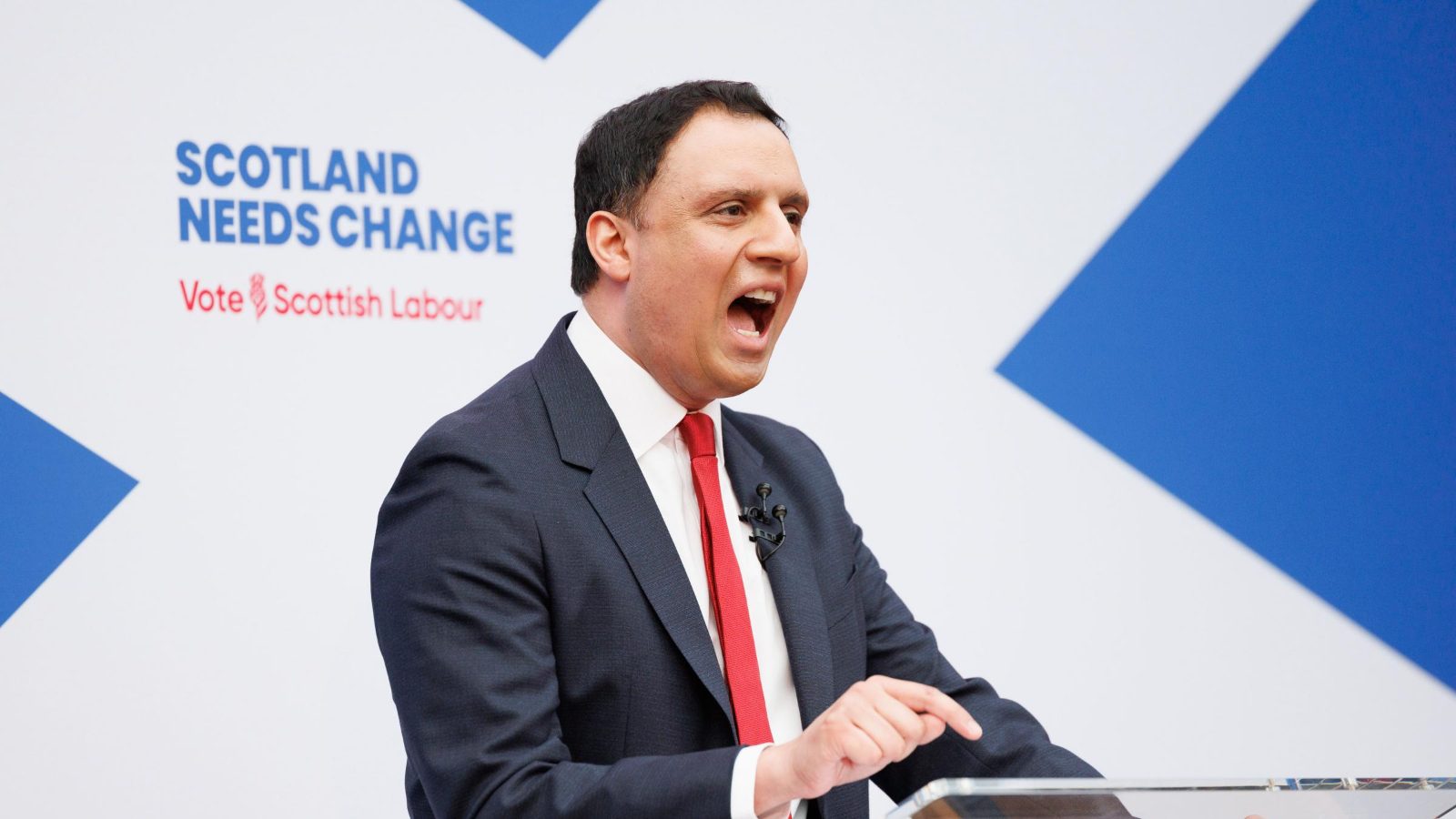 Sarwar Pledges £3,000