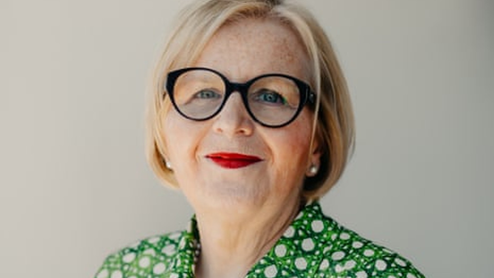 Դոննա Օքենդենը գլխավորելու է Լիդսի ծննդօգնության ծառայությունների անկախ հետաքննությունը