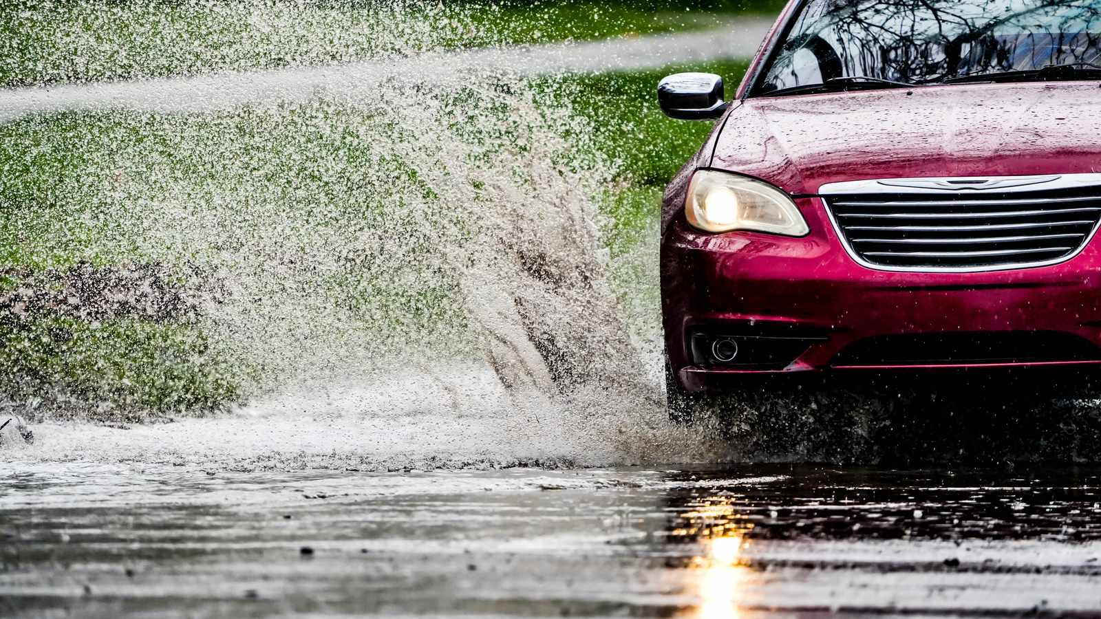 Ջրհեղեղի հսկողություն է հայտարարվել Ինդիանապոլիսում հորդառատ անձրևների և ամպրոպների պատճառով