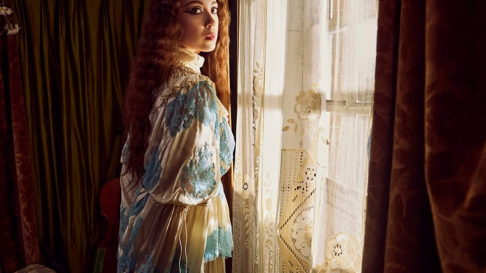 Laufey performing on stage